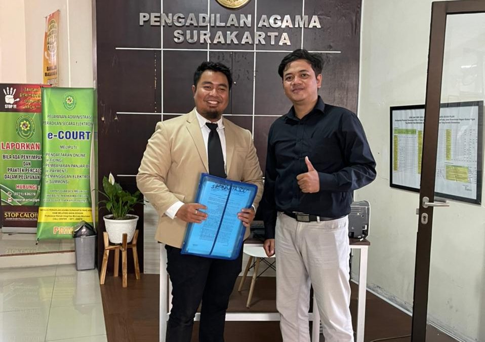 Muhammad Antariksa, S.H. (advokat/pengacara Ngawi) advokat menangani perceraian, warisan, sengketa pertanahan, perwalian